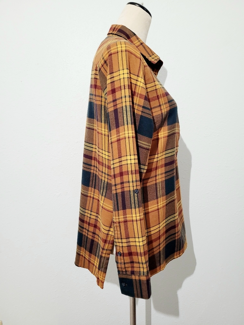 KÜHL Flannel Shirt Womens Small Orange Plaid Long Sleeve Button Up Outdoor Hikin - Picture 4 of 16
